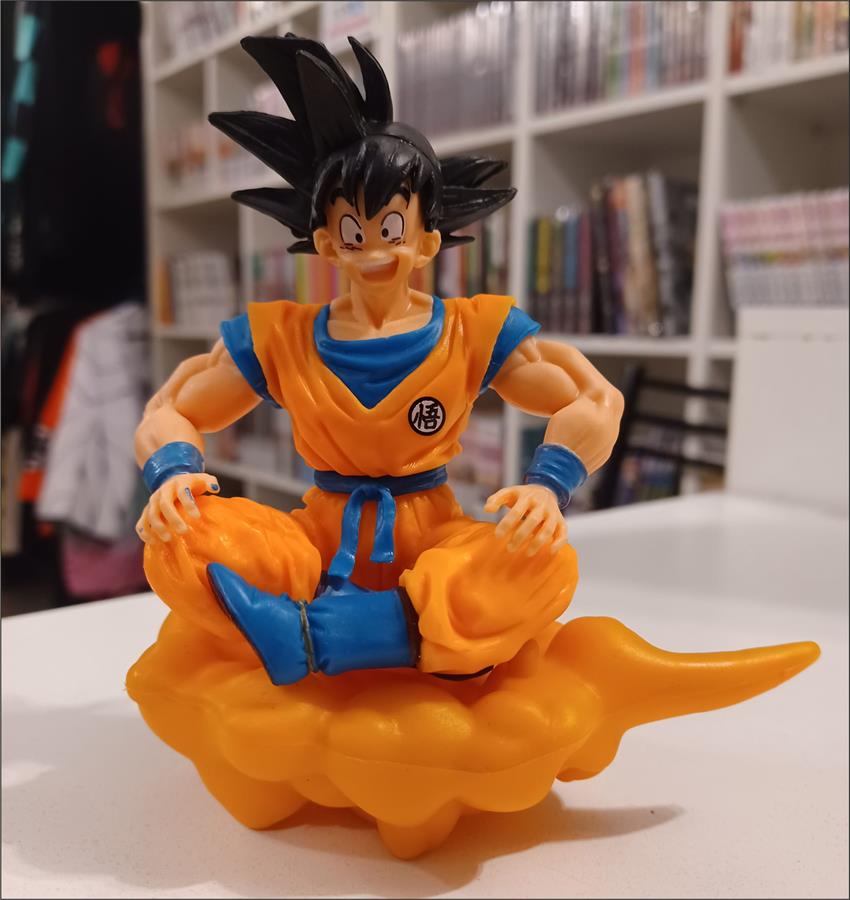 FIGURA DRAGON BALL GOKU EN NUBE 14 CM SIN CAJA V3