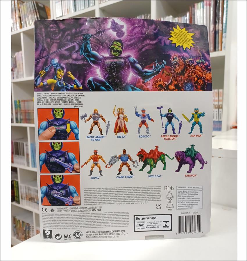 MASTER OF THE UNIVERSE SKELETOR RETRO PLAY  MATTEL