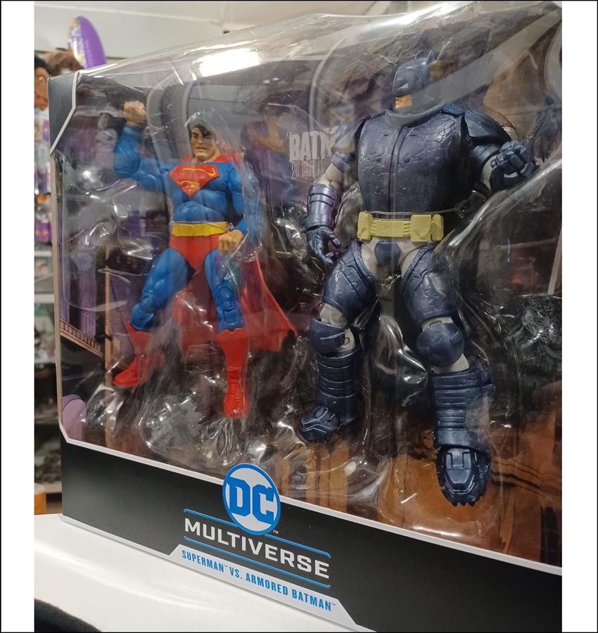 DC Multiverse Superman vs. Armored Batman McFarlane Toys 7"
