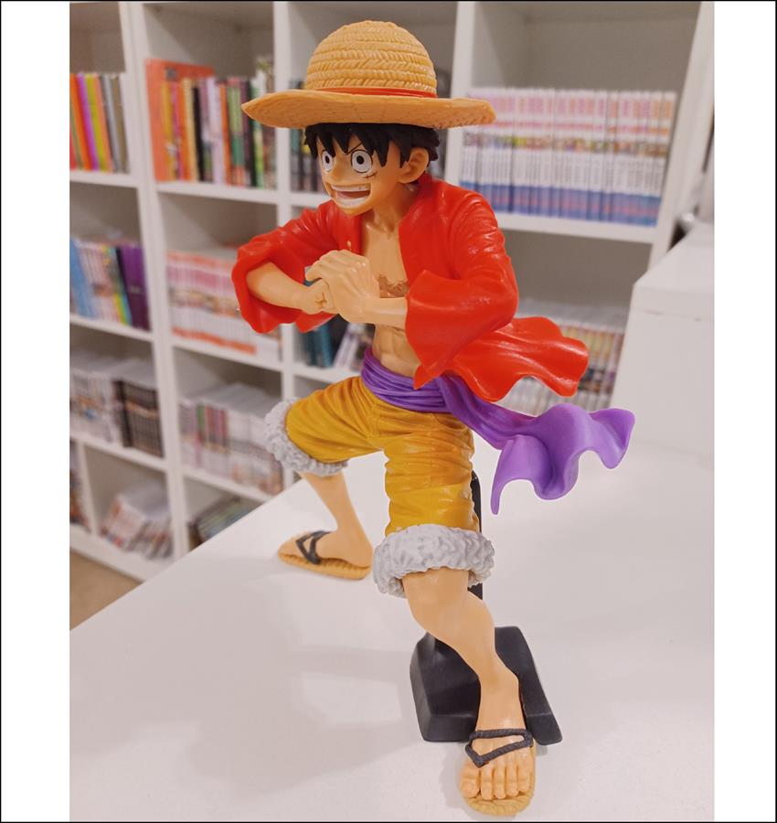 Figura Luffy ONE PIECE 21cm con Caja