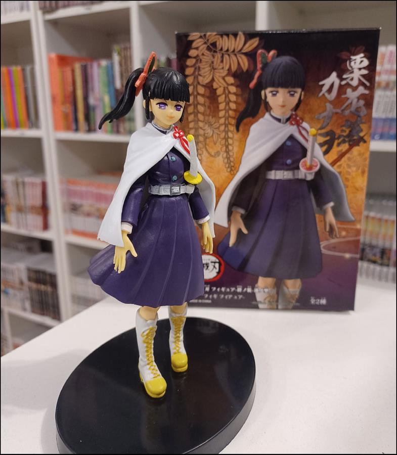 FIGURA KANAO TSUYURI DEMON SLAYER 15 CM CON CAJA